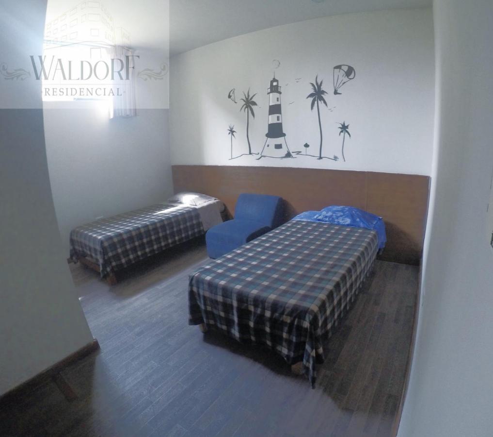 Acomodação com café da manhã  Residencial Waldorf *